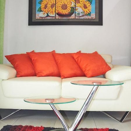 Comodo Apartamento Gran Ubicacion Y A/C カリ エクステリア 写真