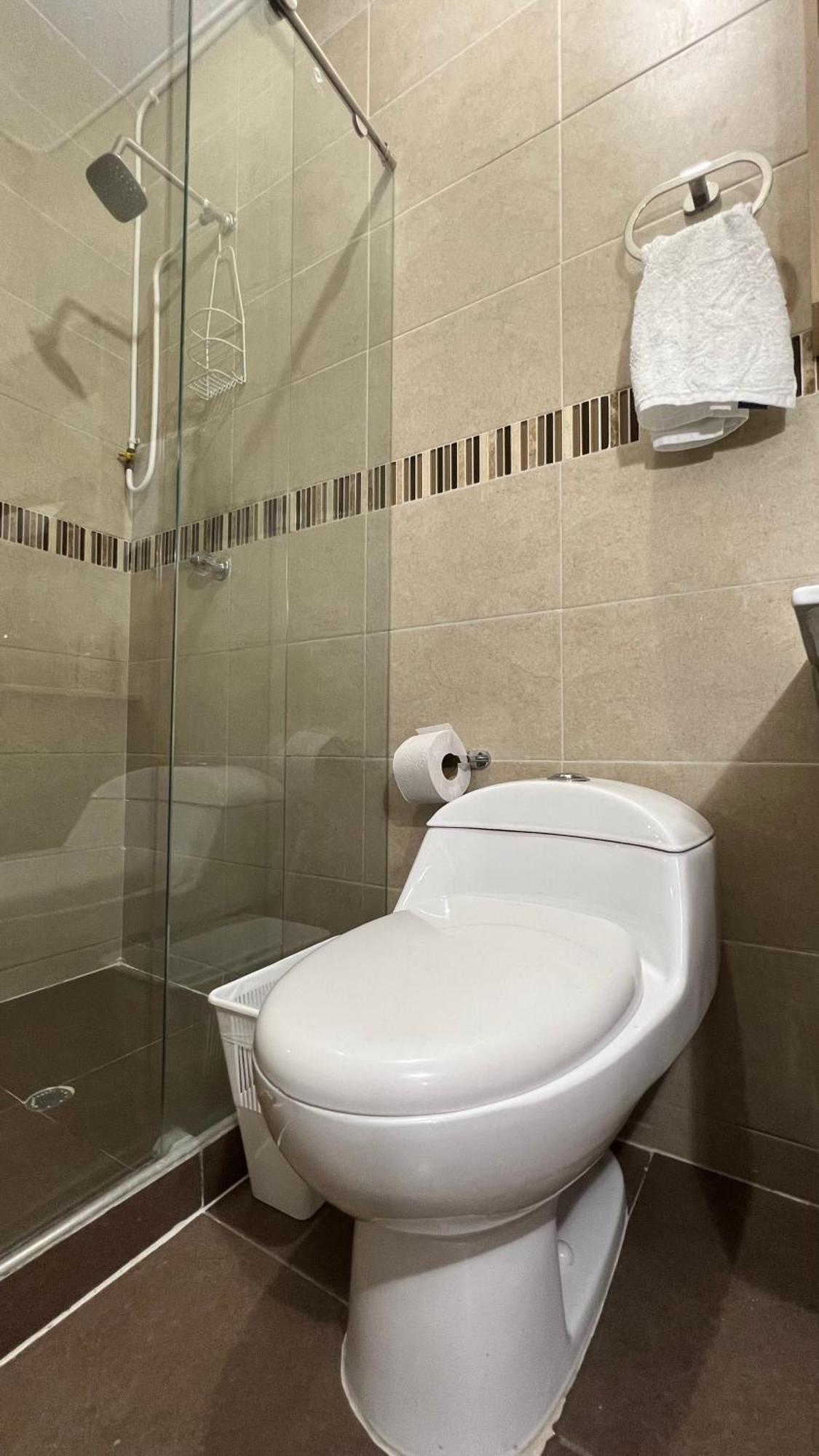 Comodo Apartamento Gran Ubicacion Y A/C カリ エクステリア 写真