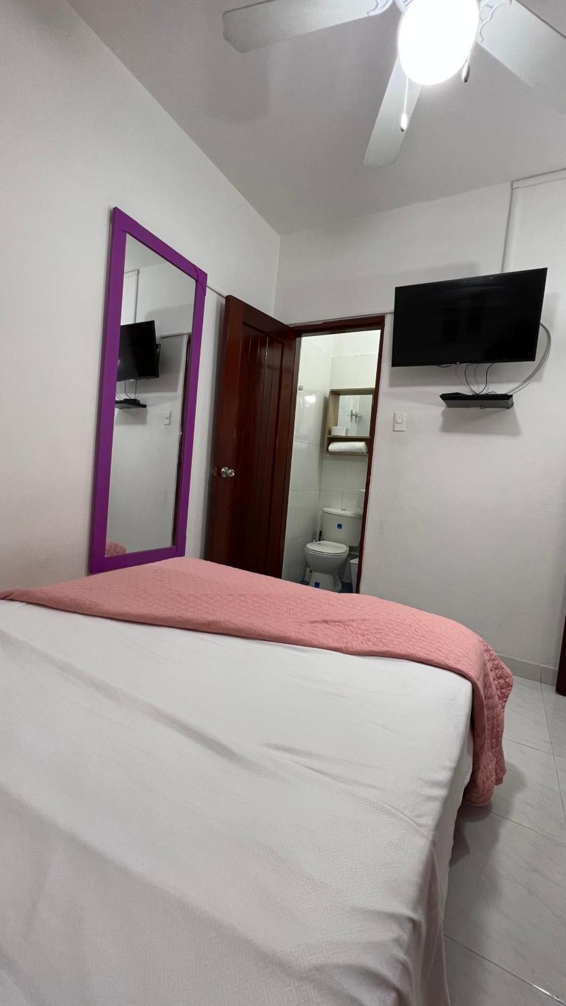 Comodo Apartamento Gran Ubicacion Y A/C カリ エクステリア 写真
