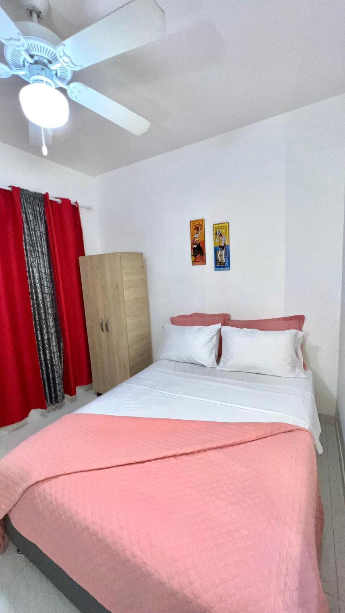 Comodo Apartamento Gran Ubicacion Y A/C カリ エクステリア 写真